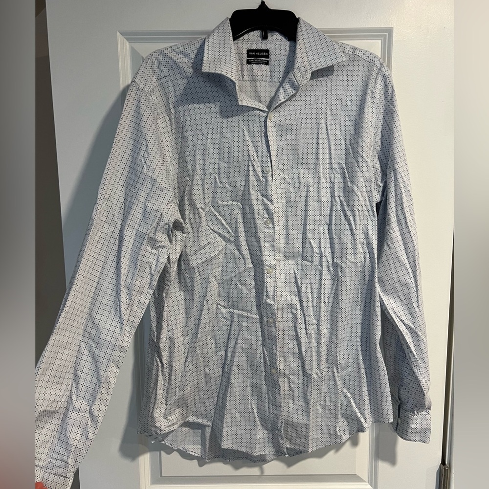 Van Heusen Men's Blue Patterned Button Down Shirt